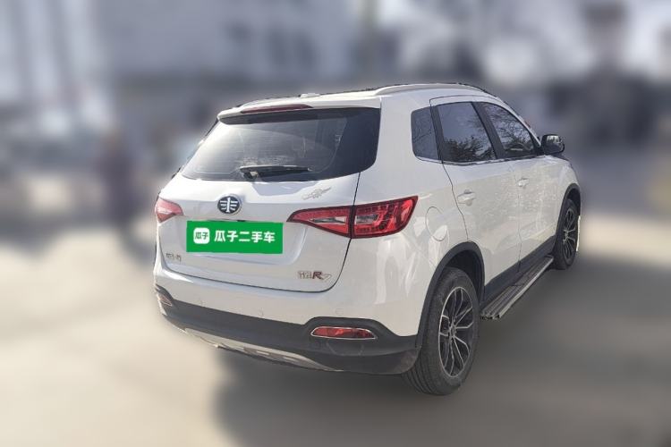 Used FAW Senya R7 2017 1.6L Manual Luxury Model
