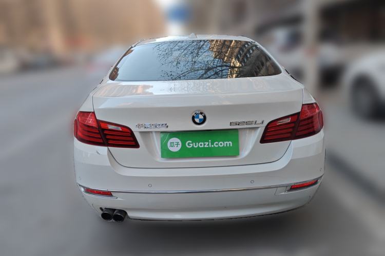 Used BMW 5 Series 2014 525Li Luxury Design Package Rear