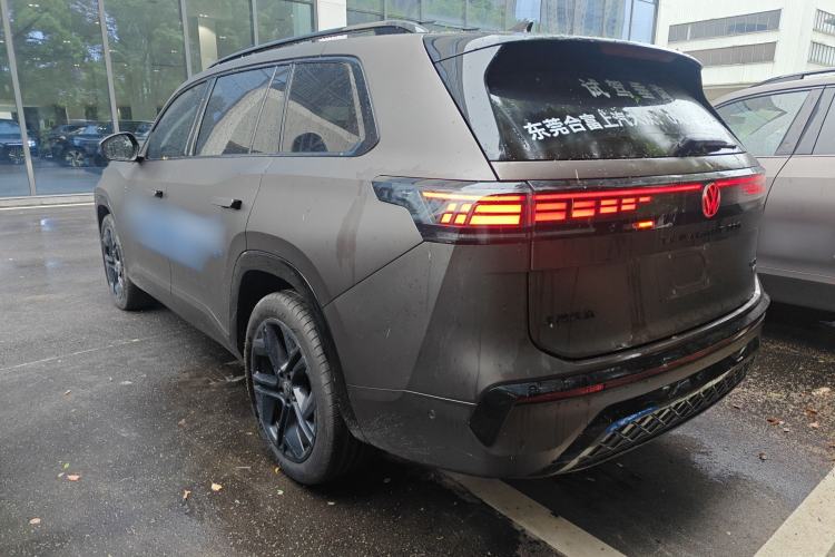 Used Volkswagen Teramont 2025 Tiguan Pro 450TSI Four-Wheel Drive Summit Edition
