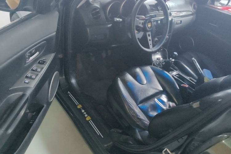Used Mazda 3 2006 2.0L Manual Standard Edition Driver Seat