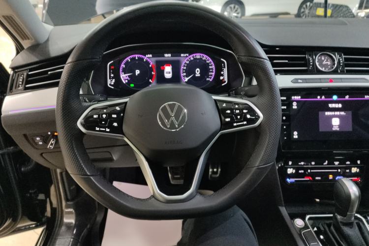 Used Volkswagen Magotan 2023 2 Million Units Commemorative Edition 330TSI DSG Luxury Version
