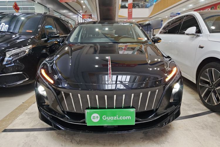 Used Hongqi E-QM5 2023 Base Travel Edition