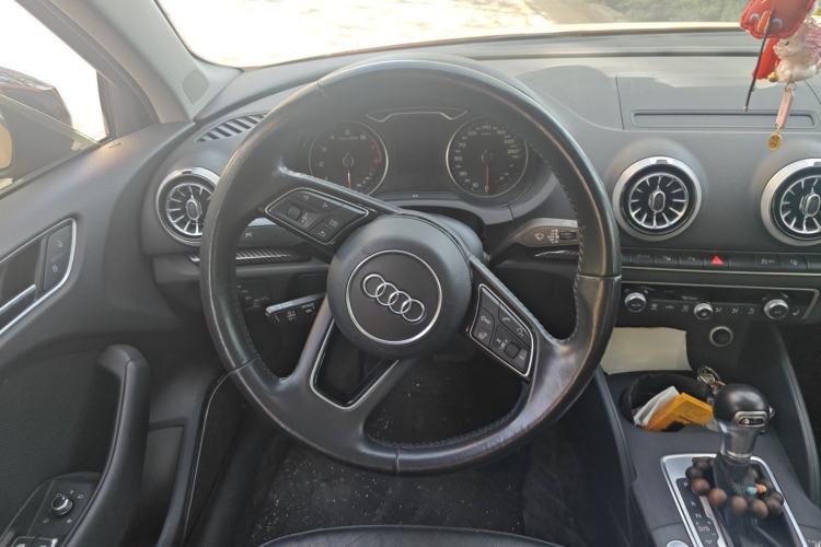 Used Audi A3 2017 Limousine 35 TFSI Style Edition
