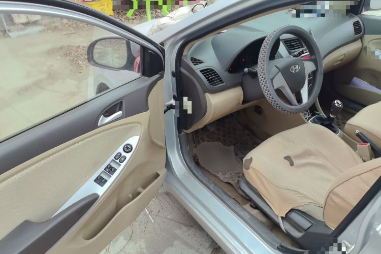 Used Hyundai Verna (older generation) 2010 Sedan 1.4L Manual Standard GL Model
