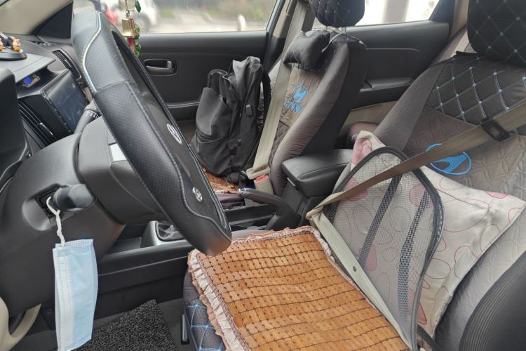 Used Hyundai Celesta 2011 1.6L Manual Comfort Edition
