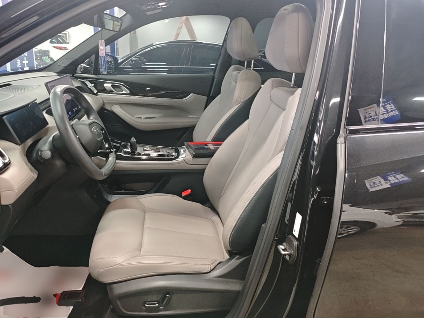 Geely Auto FX11 2025 4th Generation 1.5TD DCT – The Start — снимка 17