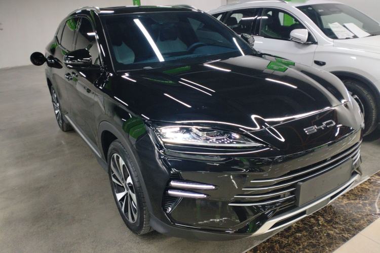 Used BYD Song PLUS New Energy 2023 Champion Edition DM-i 110KM Flagship Model Front Right 45 Deg