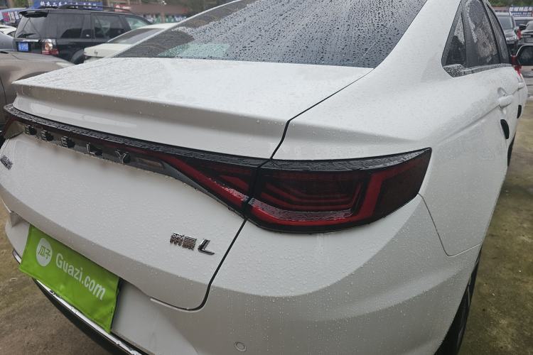 Used Geely Auto Emgrand L 2022 1.4T CVT Flagship Edition Right Rear Taillight