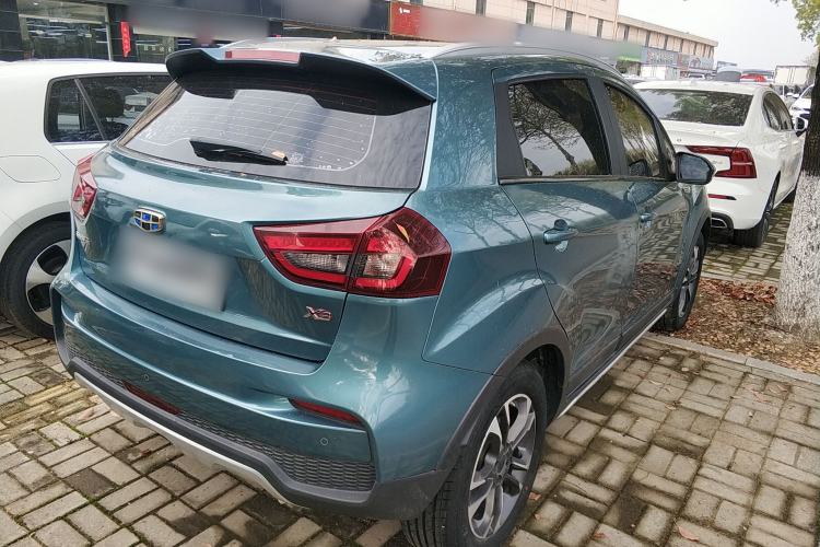 Used Geely Auto Vision X3 2019 Upgraded Model 1.5L CVT Prestige Version Rear Right 45 Deg