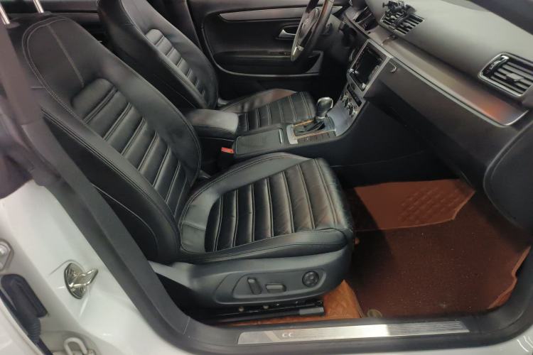 Used Volkswagen FAW-Volkswagen CC 2016 1.8TSI Prestige Model
