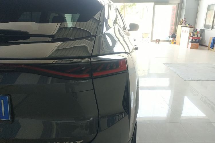 Used CHANGAN UNI-Z 2025 1.5T Premium Edition Exterior 3