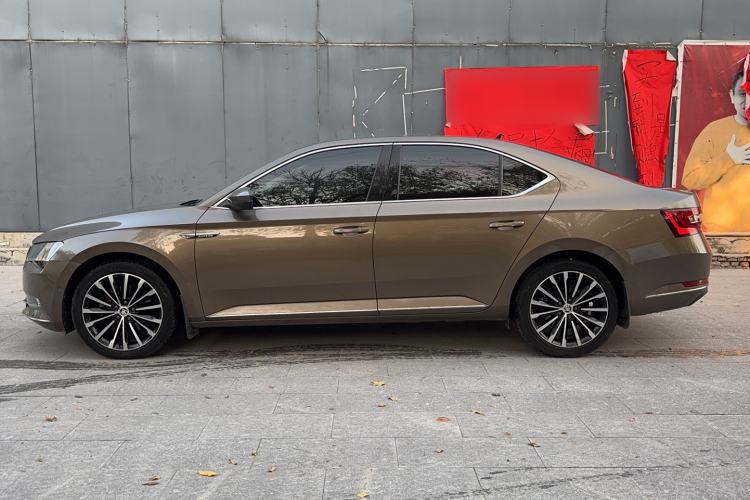 Used Skoda Superb 2016 TSI330 DSG Smart Drive Edition