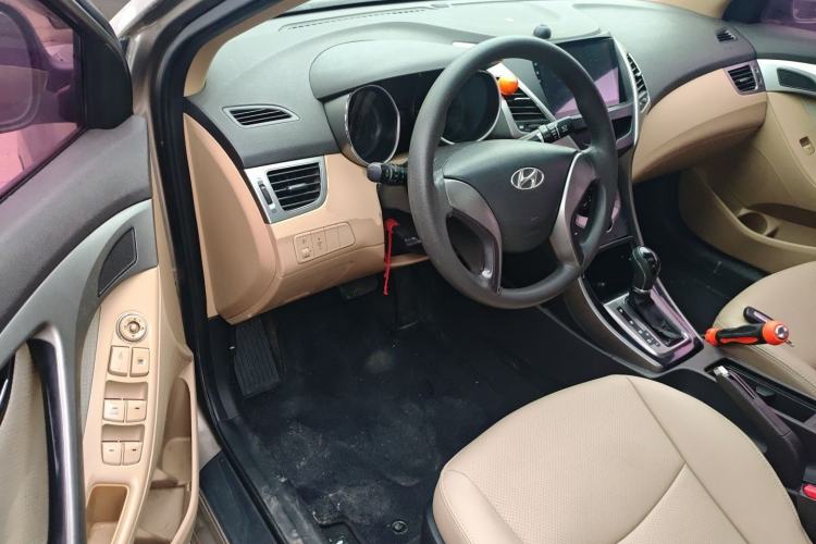 Used Hyundai Elantra (5th Generation / Langdong) 2013 1.6L Automatic Leading Model Driver Seat