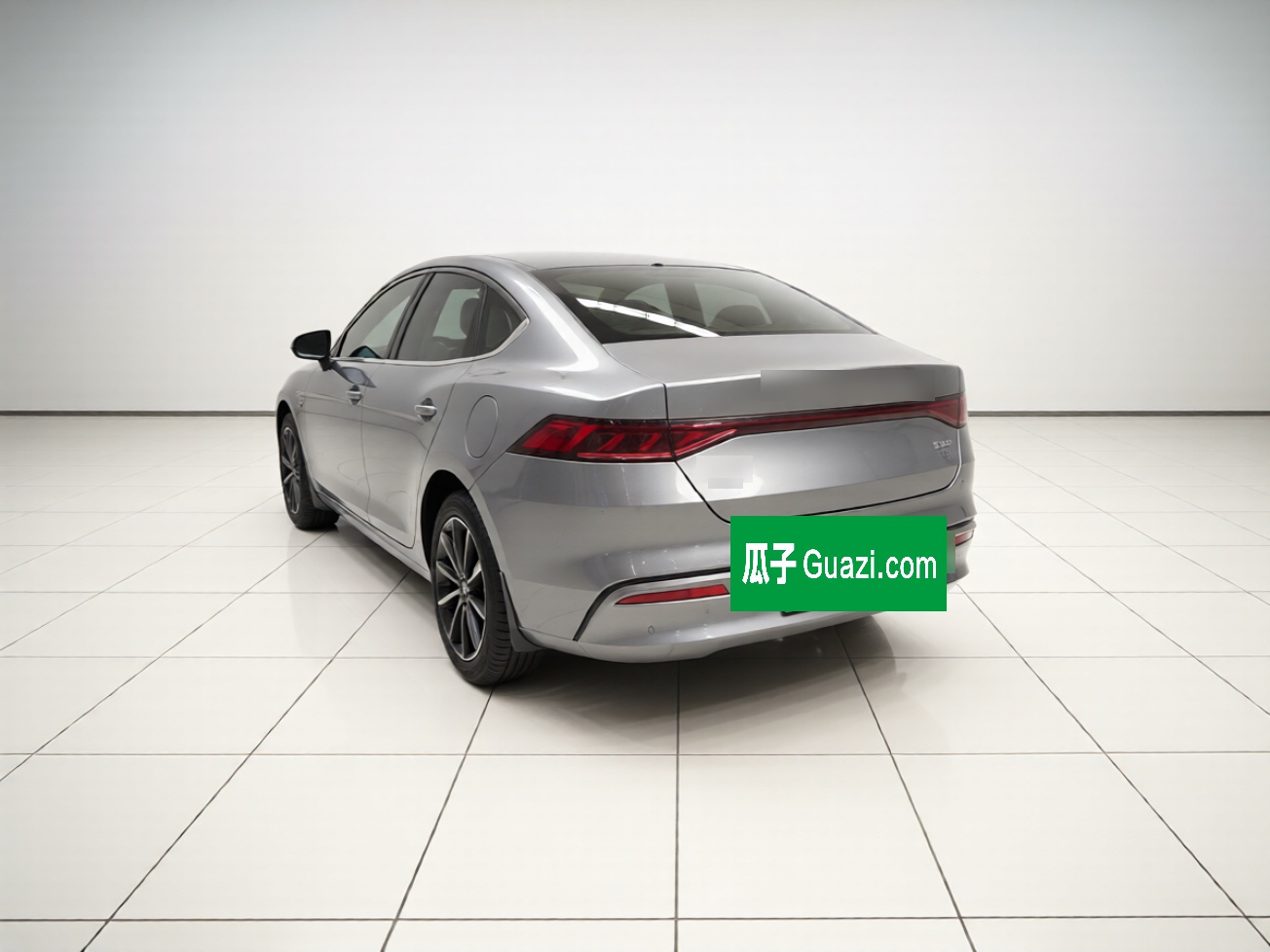 BYD Qin PLUS 2021 DM-i 55KM Prestige Model — снимка 4