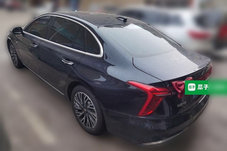 Used Hongqi H5 2024 2.0T Automatic Smart Connect Flagship Edition
