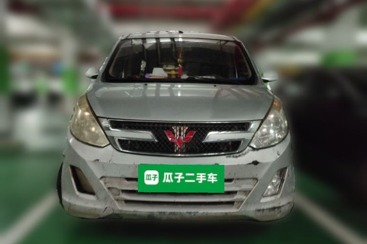 Used Wuling Rongguang V 2018 1.5L Standard Version
