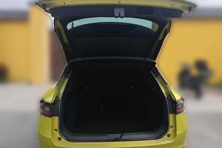 Used Volkswagen ID.4 X 2021 Pro Smart Long-Range Edition Trunk