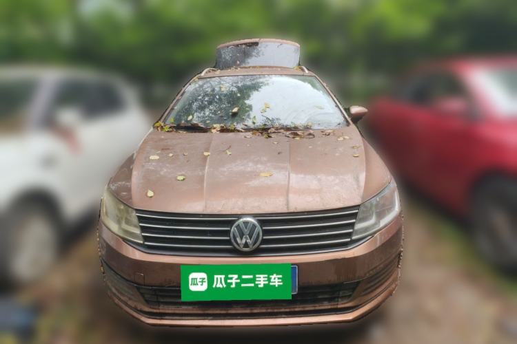 Used Volkswagen Gran Lavida 2015 1.6L Automatic Fashion Edition Front