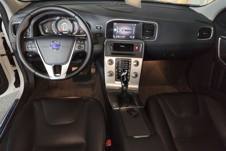 Used Volvo S60 2017 S60L T4 Smart Range Edition