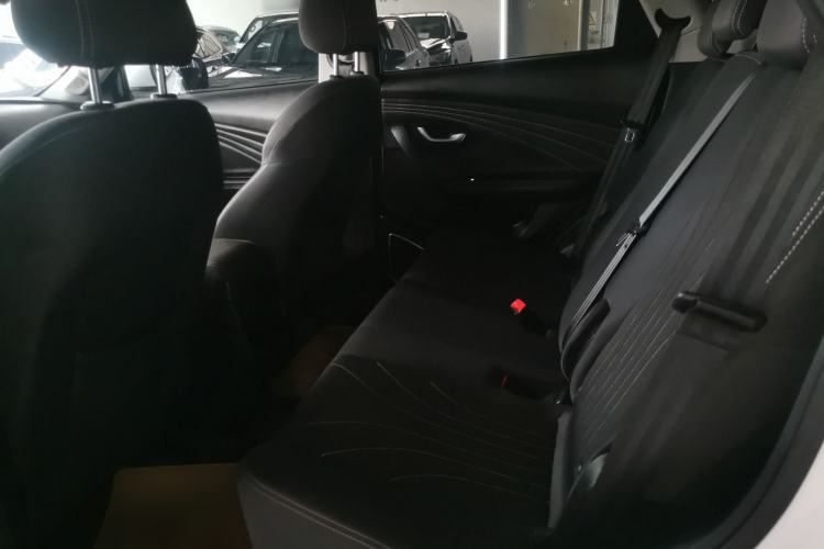 Used JETOUR X70M 2021 1.5T Manual Urban Partner 7-Seater
