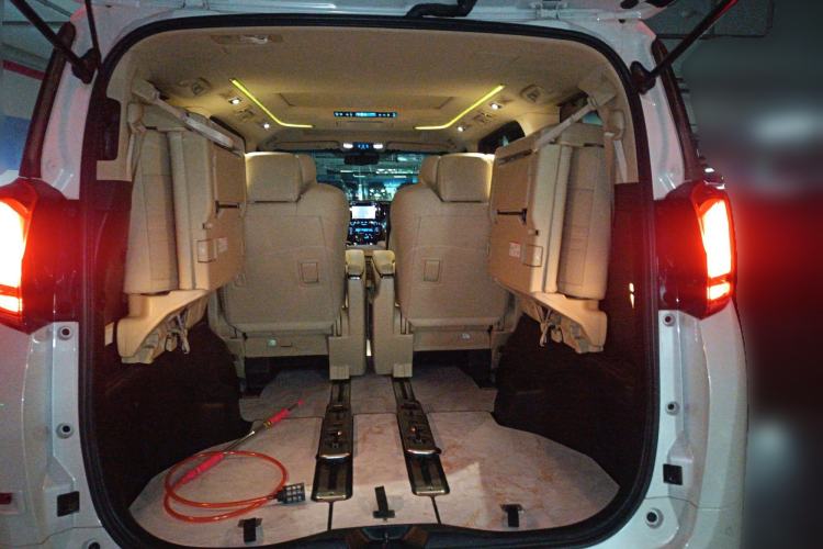 Used Toyota Alphard 2018 Revised Version 3.5L Premium Edition