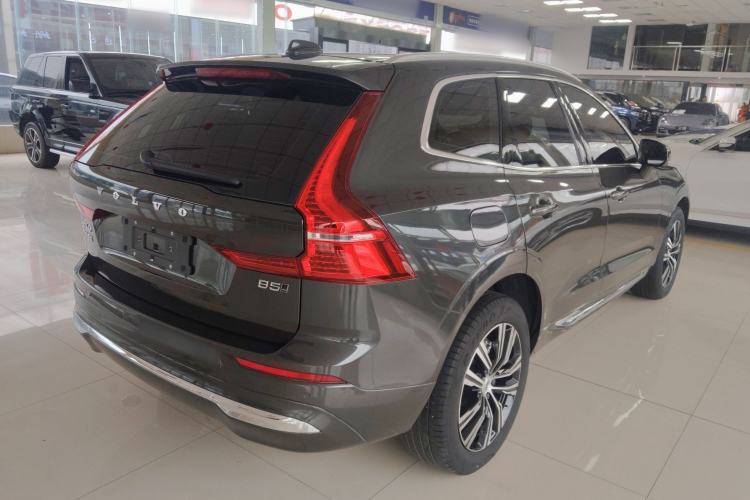 Used Volvo XC60 2022 B5 4x4 Smart Luxury Edition
