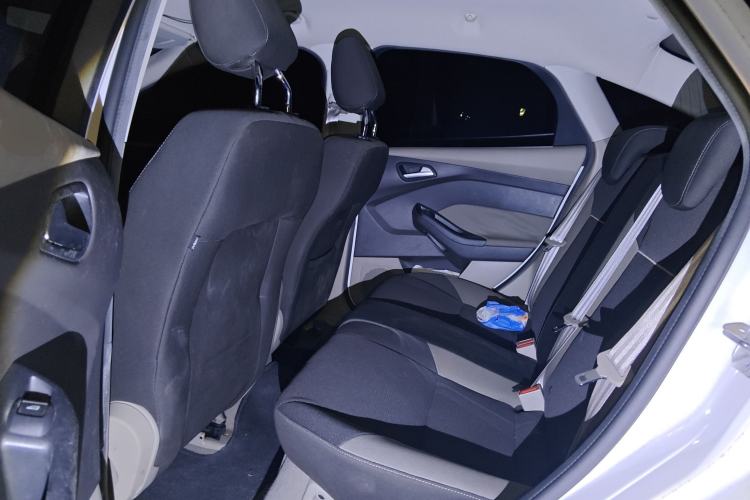 Used Ford Focus 2012 Sedan 1.6L Automatic Comfort Model