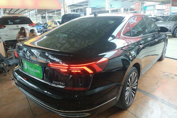 Used Volkswagen Passat 2020 Revised Version 330TSI Luxury Edition China VI Standard