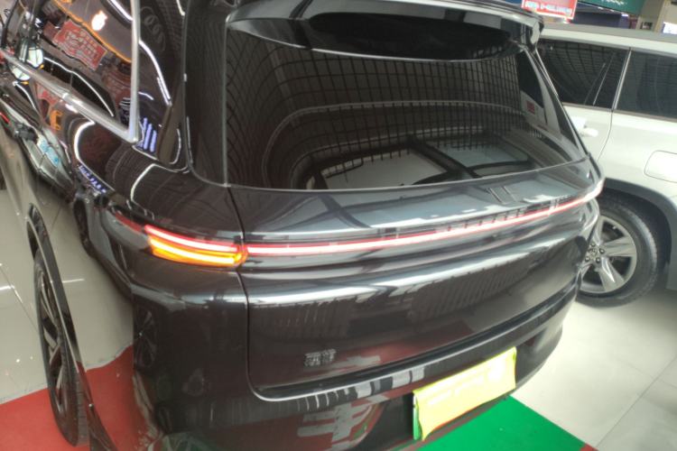 Used Li Auto L8 2023 Pro Model Rear