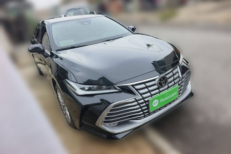 Used Toyota Avalon 2024 2.0L Luxury Edition Front Right 45 Deg