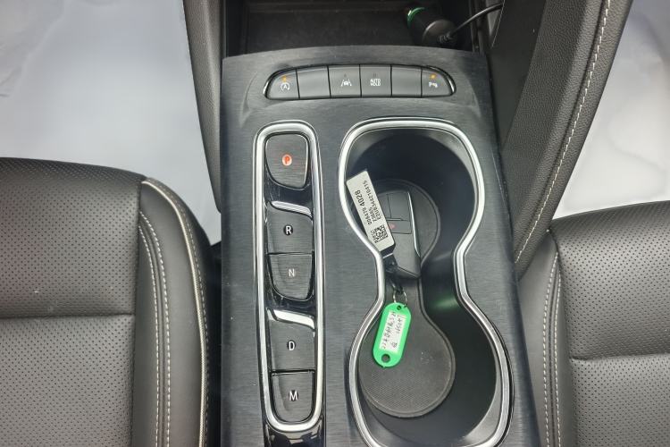 Used Buick Envision 2022 Encore S 552T Two-Wheel-Drive Luxury Model
