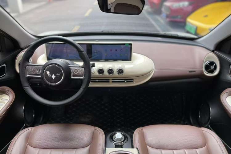 Used Wuling Bingo 2023 410 km Lingxi Deluxe Edition