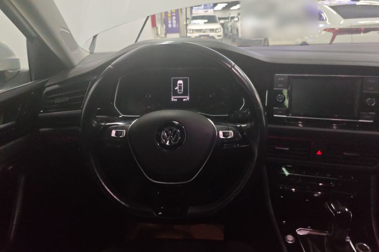 Used Volkswagen Sagitar 2020 280TSI DSG Luxury Version China VI Standard Steering Wheel