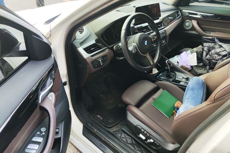 Used BMW X2 2022 sDrive25i M Sport Package Driver Seat