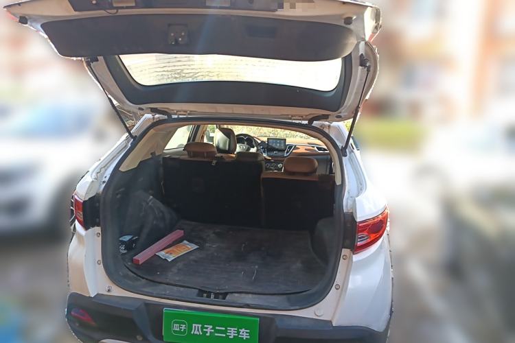 Used Soueast DX7 2016 1.5T Manual Triumph Edition
