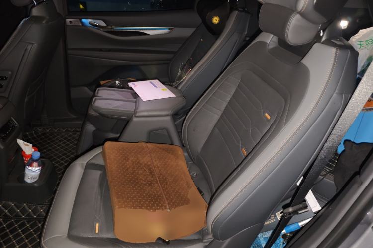 Used Ford Edge 2023 Ford Explorer L 2.0T EcoBoost Four-Wheel Drive 7-Seater Supreme Model