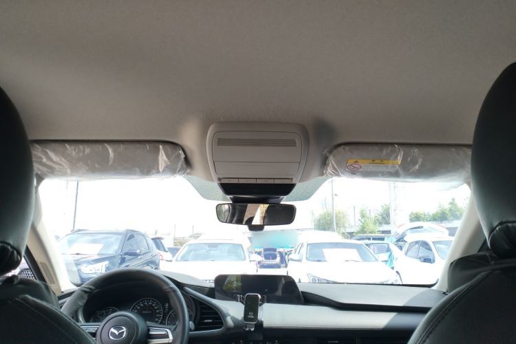 Used Mazda 3 Axela 2023 2.0L Automatic Zhiqing Edition Headliner