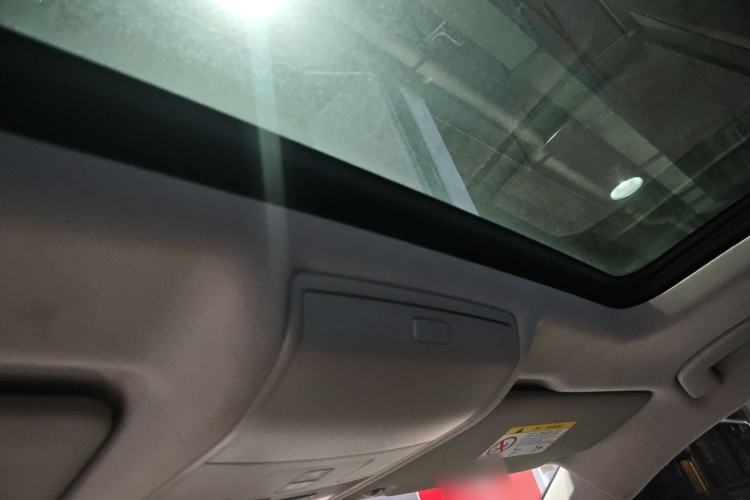 Used Volkswagen Tiguan L 2020 330TSI Automatic Two-Wheel Drive Panoramic Comfort Edition China VI Standard Headliner