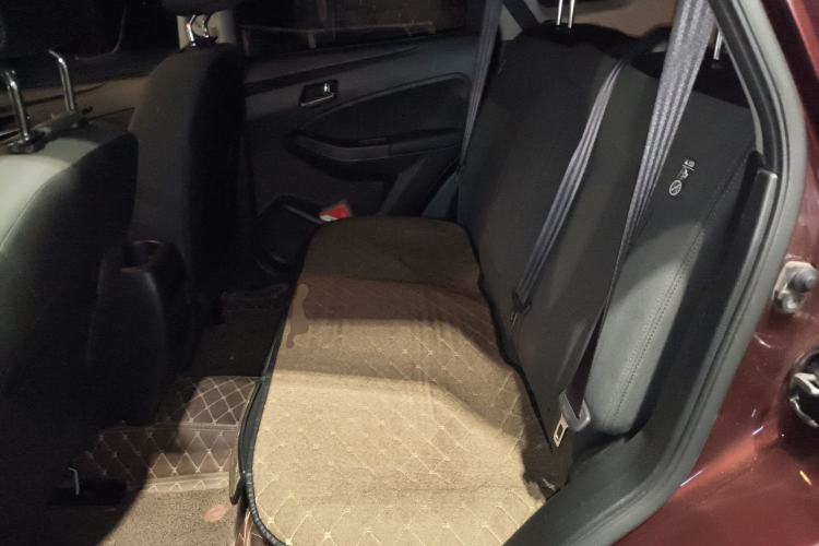 Used Venucia T70 2015 1.6L Manual Ruixing Edition
