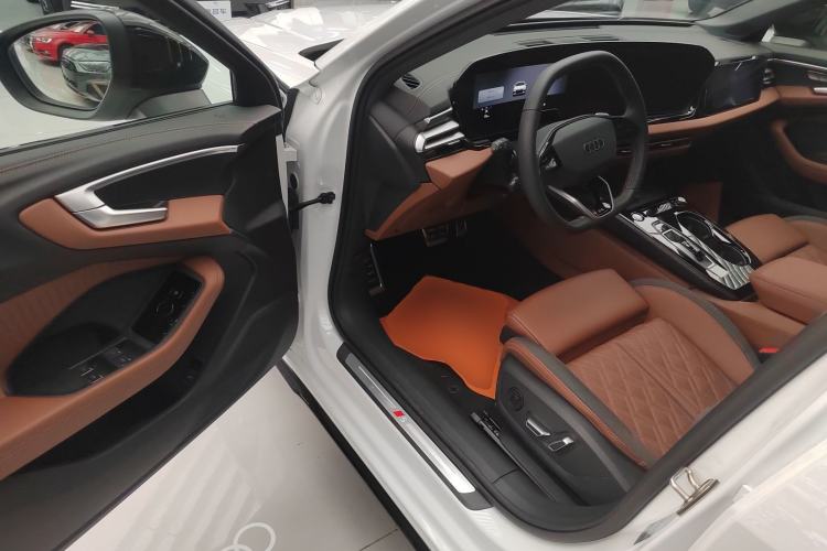 Used Audi A5L 2026 2.0T Sport Plus
