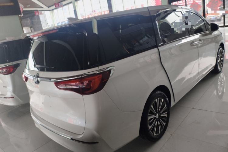 Used Buick GL8 2021 ES Landtrek 653T Luxury Model
