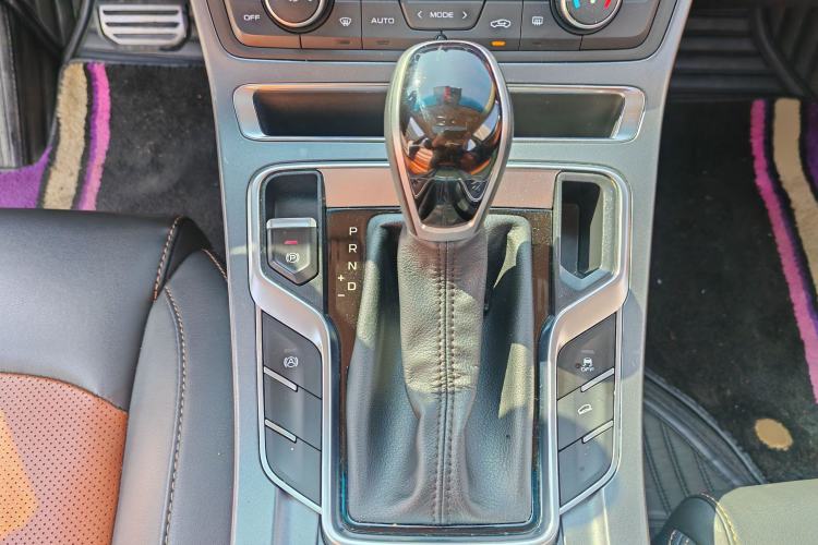 Used Geely Auto Vision S1 2018 1.5L CVT FENGXING Model Gear Lever