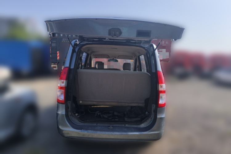 Used Wuling Hongguang 2014 1.5L Base Version Trunk