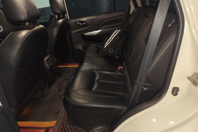 Used Nissan Terra 2020 2.5L XV 4WD Automatic Four-Wheel Drive Flagship Edition Left Rear Seat