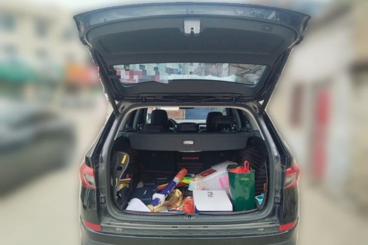 Used Skoda Kodiaq 2019 Facelifted TSI330 5-Seater Two-Wheel-Drive Luxury Enjoyment Edition China VI Standard Trunk