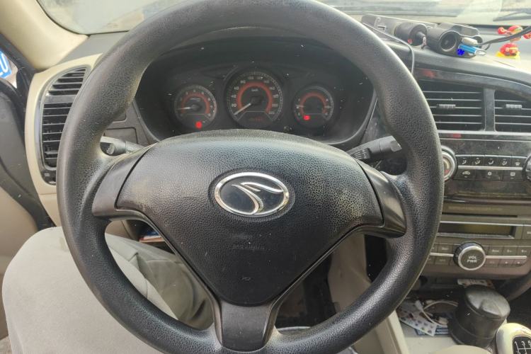 Used Soueast V3 Lingyue 2012 1.5L Manual Luxury Edition