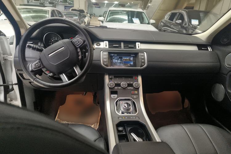 Used Land Rover Range Rover Evoque 2016 2.0T SE Smart Glow Edition
