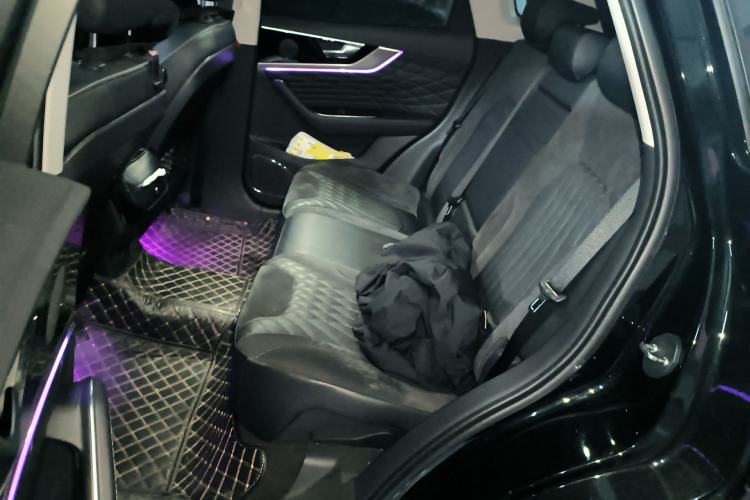 Used Hongqi HS5 2022 Revised Version 2.0T Smart Connect Flagship Edition
