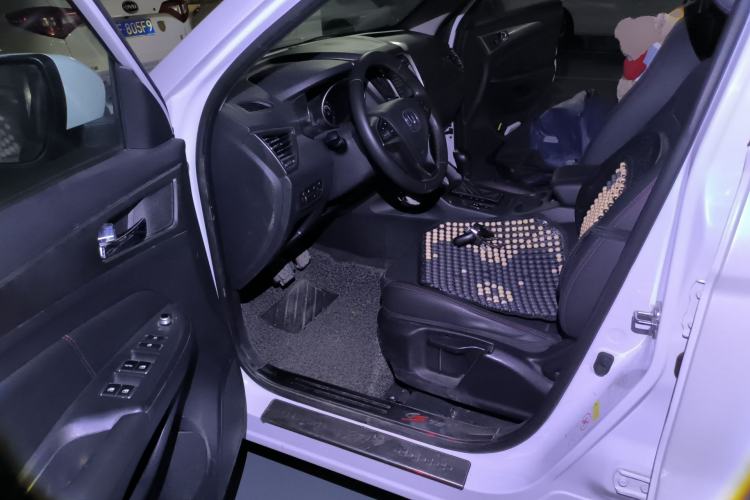 Used CHANGAN CS75 2016 1.8T Automatic Elite Model China V Standard