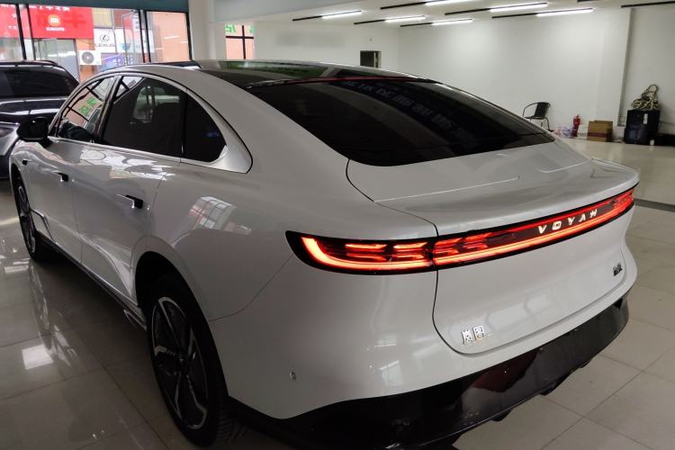 Used VOYAH PASSION 2023 Four-Wheel Drive Long-Range Version Rear Left 45 Deg